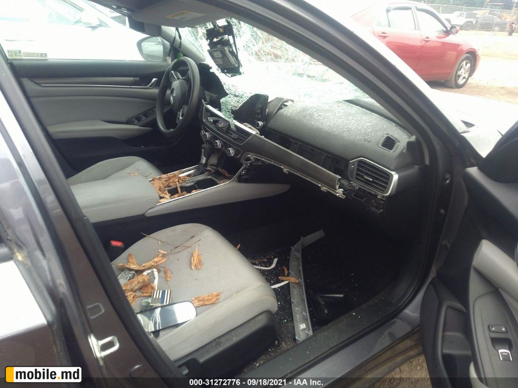 2018 Honda Accord — photo 5