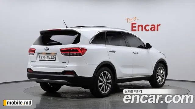 2016 Kia Sorento — photo 2