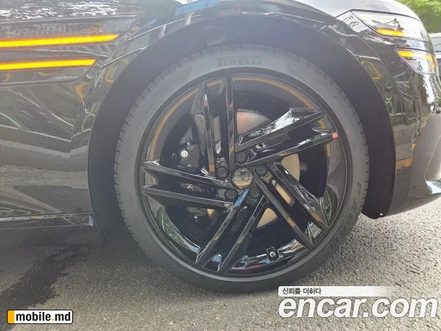 2026 Genesis G80 — photo 7