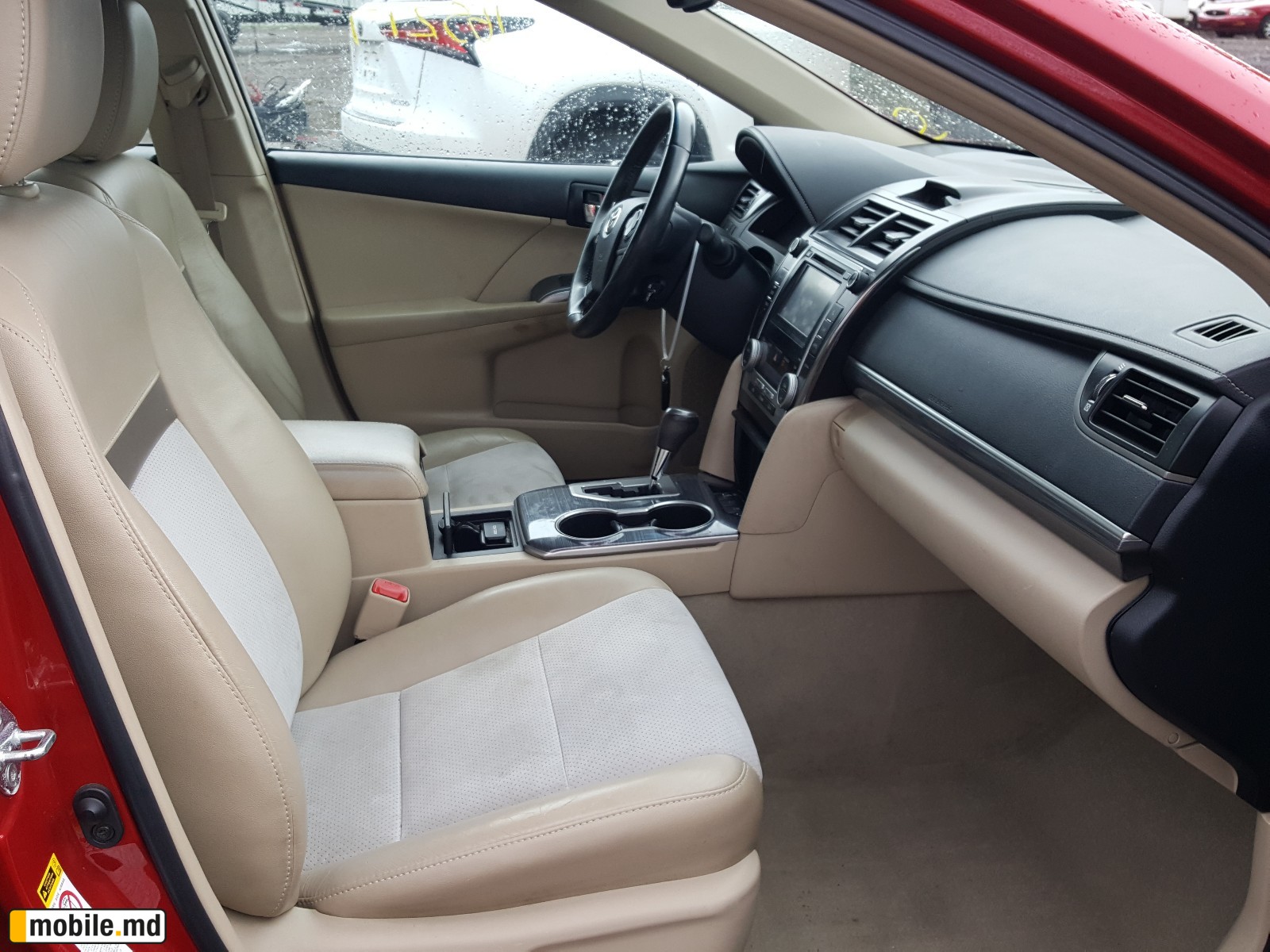 2012 Toyota Camry — photo 5