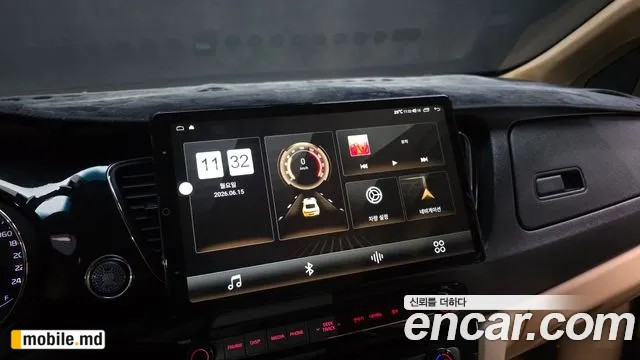 2018 Kia Canival — photo 15
