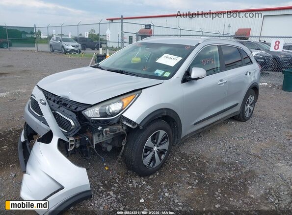2017 Kia Niro — photo 2